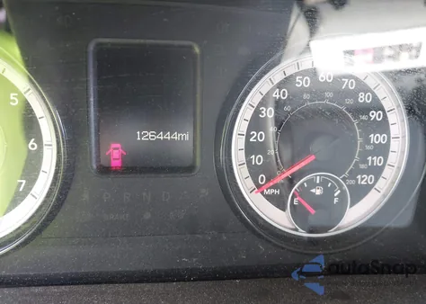 2017 Ram 1500 Express 4X4 5'7 Box z USA, uszkodzony, nr VIN 1C6RR7KT6HS699381